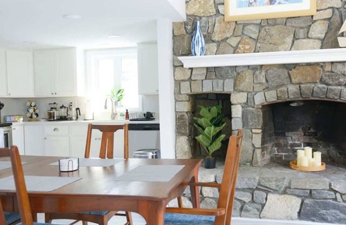 Boothbay House | Fully Renovated "Saltbox" Home in Boothbay