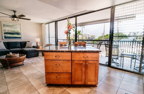Kihei Condo | FULLY UPGRADED 2BED/2BATH BREATHTAKING VIEWS ACROSS FROM THE BEACH