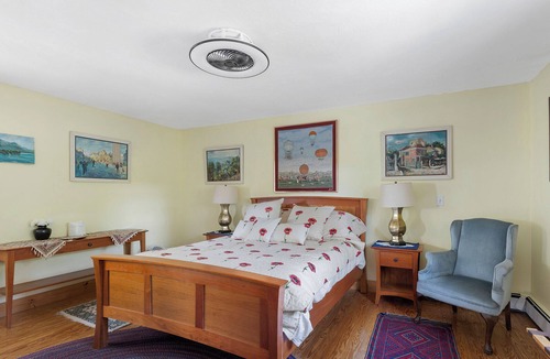 East Andover Apartment | Furnished 2-bed/2 bath apartment with AC in Andover near Proctor and Ragged Mt