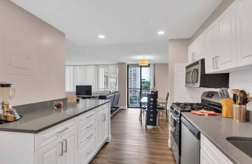 Crystal City Apartment | Furnished Apartment in Crystal City near Pentagon