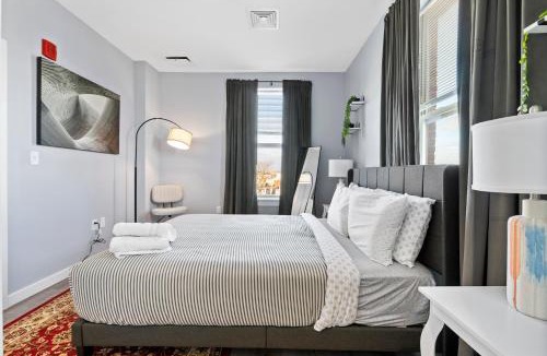 Everett Apartment | Furnished Apartments near Encore