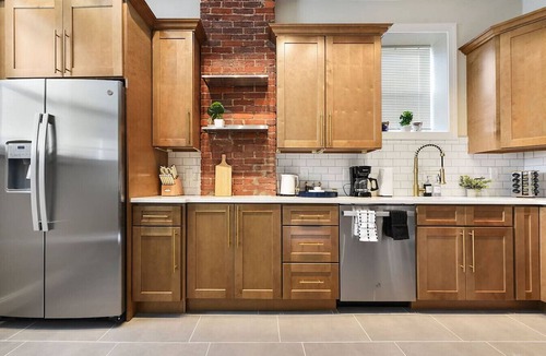 Point Breeze North House | Games+Netflix+BBQ+FREE Parking Near Bakery Square