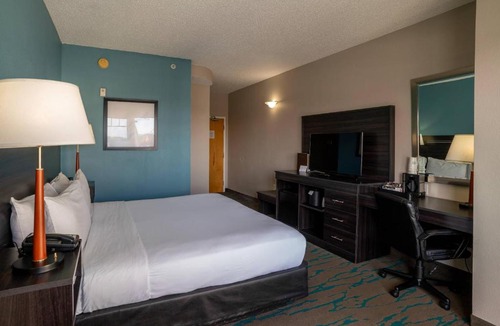 Ocean City Hotel | Gateway Hotel & Suites Ocean City, an Ascend Collection Hotel