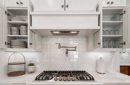 Deco District House | Gathering Place Luxury-Pool/Spa/OutdoorKitchen