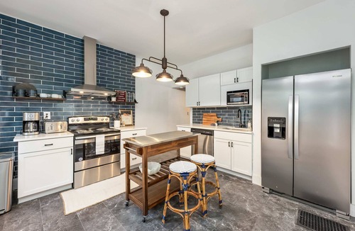 German Village House | German Charm Suites