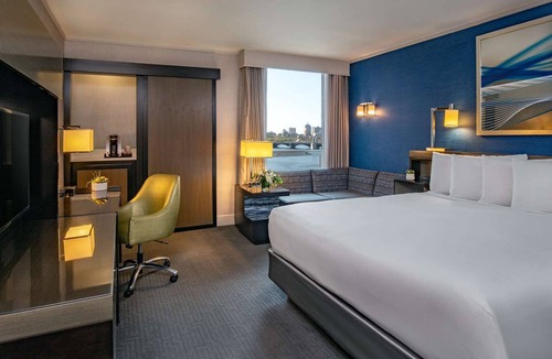 East Cambridge Hotel | Get To Relax & Enjoy The River View w/Onsite Pool