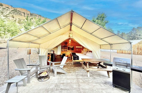 Orderville RV Rental | Glamping Tent w/Private Bathroom, A/C Near Zion