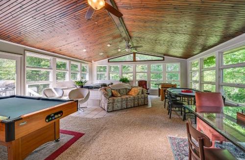 Vine Grove House | Golf Course Views & Games Galore - Vine Grove Gem!