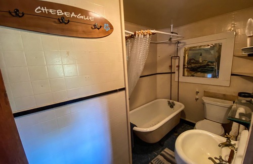 Chebeague Island House | Golfers Island Paradise