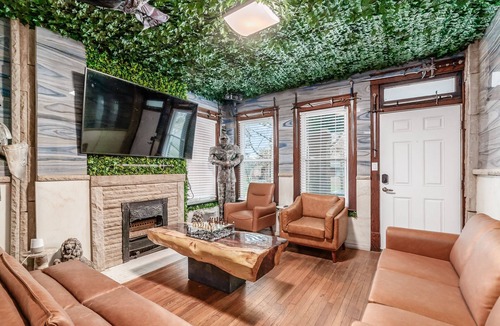 Old North Columbus House | ★ Gondor ★. OSU Dragon Castle Barcade