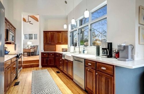 Shepherdstown Cabin | Gorgeous Cabin with Magnificent Views of the Potomac River in Shepherdstown, West Virginia