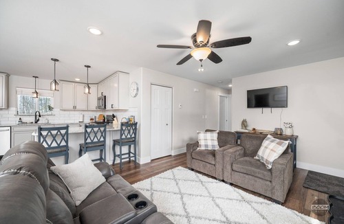 Big Lake House | Gorgeous Home- Minutes from Big Lake Boat Launch!