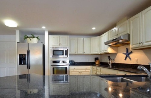 Old Orchard Beach Condo | Grand Victorian on the Beach, Summer