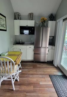 Weirs Beach Hotel | Grand View Resort