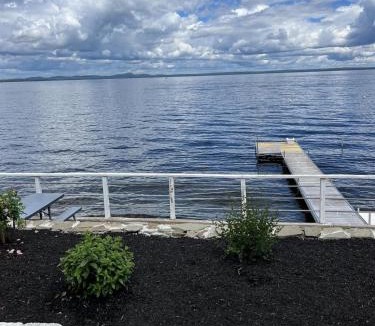 Sebago Villa | GRANDVIEW LAKEFRONT LIMIT 9