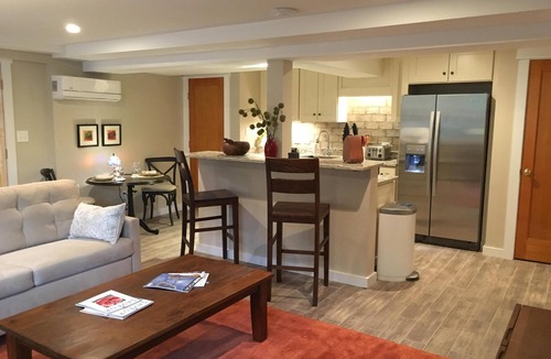 North Cleveland Park Apartment | Great Apartment in Beautiful DC Neighborhood
