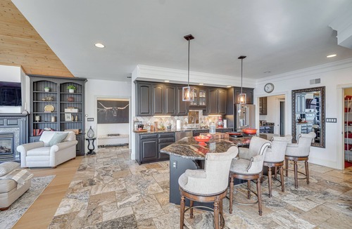 Middletown Cottage | Great for Groups! Luxe + Private Myersville Estate