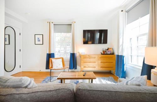 New Castle Hotel | GREAT ISLAND INN - A Modern Boutique Hotel