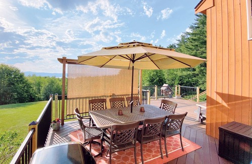 Belmont House | Great Location - Spectacular Home & Views!