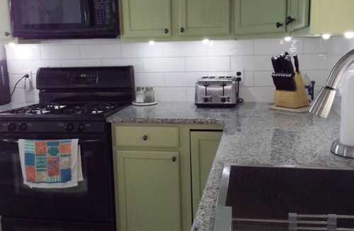 Selbyville House | Great Price, Clean home on Canal, huge Deck, Grill, Kayaks, Pool Great Location!