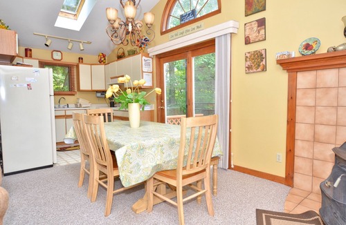 Eidelweiss Village House | Great Vacation House in Eidelweiss Village Minutes from N. Conway