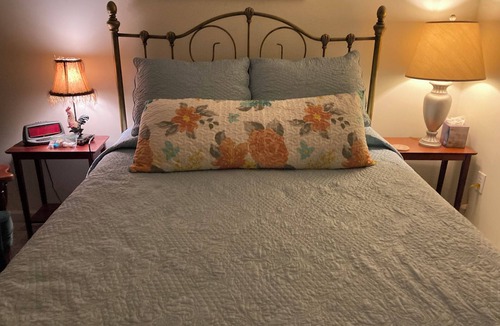 Cool Ridge House | Greenhaven Farm: 4-bedroom farmhouse in beautiful Cool Ridge, WV