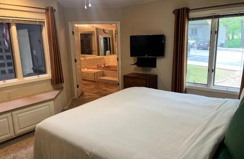 Bella Vista Apartment | Greens One Vacation Home 34