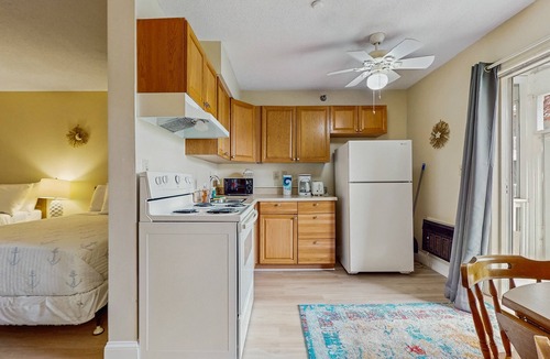 Wells Apartment | Ground Level Condo with Shared Pool, Firepit, Free WiFi, and Partial A/C