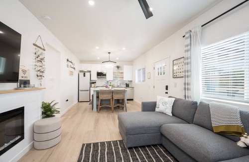 Grover Beach House | grover beachhouse with minutes walk to beach and restaurants. STR#0195