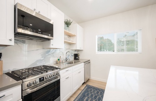 Grover Beach House | grover beachhouse with minutes walk to beach and restaurants. STR#0195