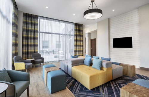 Woburn Hotel | Hampton Inn Boston Woburn