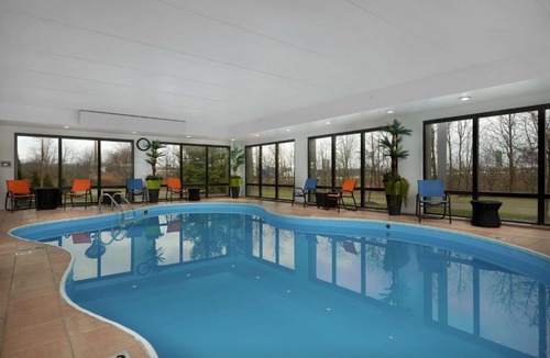 Austintown Hotel | Hampton Inn by Hilton Youngstown-West I-80