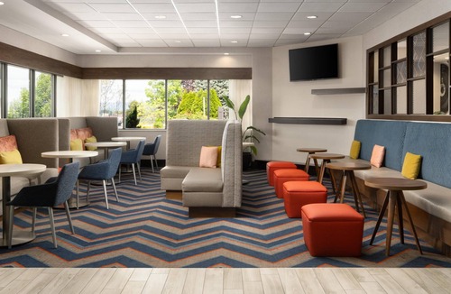 Chambersburg Hotel | Hampton Inn Chambersburg