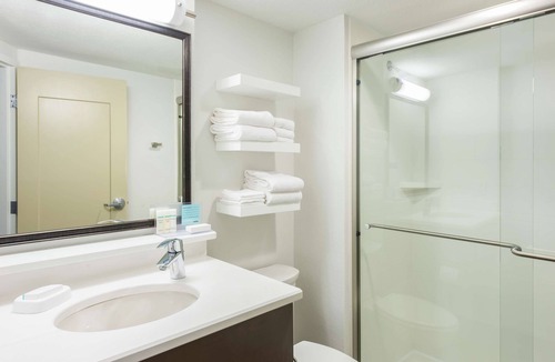 Columbia Hotel | Hampton Inn Columbia