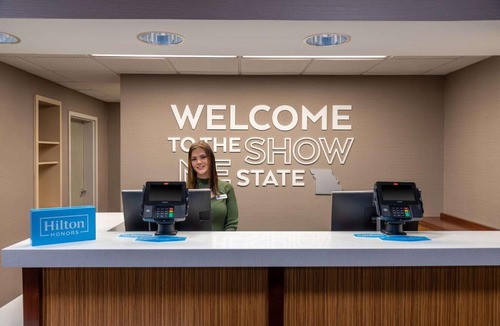 Lee's Summit Hotel | Hampton Inn Kansas City-Lee's Summit