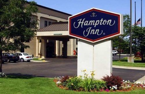 Deerfield Hotel | Hampton Inn Lawrence
