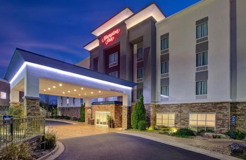 North Little Rock Hotel | Hampton Inn North Little Rock McCain Mall, AR