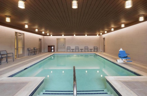 East Bayside Hotel | Hampton Inn Portland Downtown Waterfront
