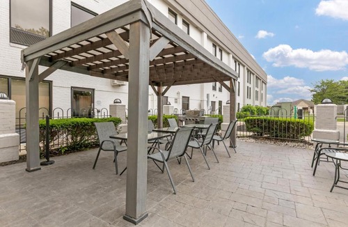 Richmond Hotel | Hampton Inn Richmond KY