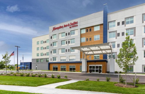 Buechel Hotel | Hampton Inn & Suites By Hilton Louisville East Oxmoor