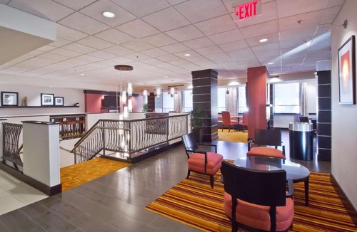 Arena District Hotel | Hampton Inn & Suites Columbus-Downtown, Ohio