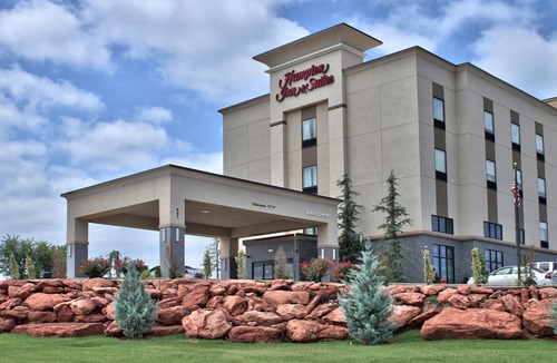 Guthrie Hotel | Hampton Inn & Suites Guthrie, OK