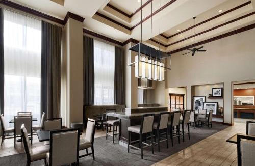 Tulsa Hotel | Hampton Inn & Suites Tulsa South Bixby
