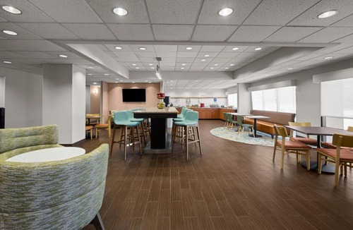 Teays Valley Hotel | Hampton Inn Winfield Teays Valley