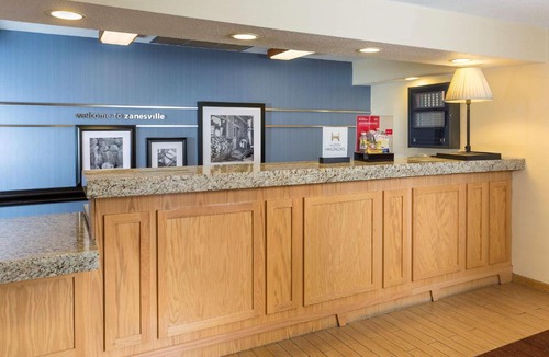 Zanesville Hotel | Hampton Inn Zanesville