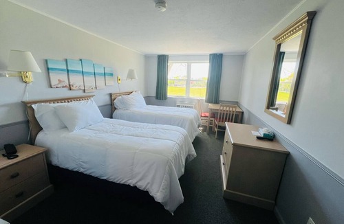 Vineyard Haven Hotel | Harbor Landing Resort