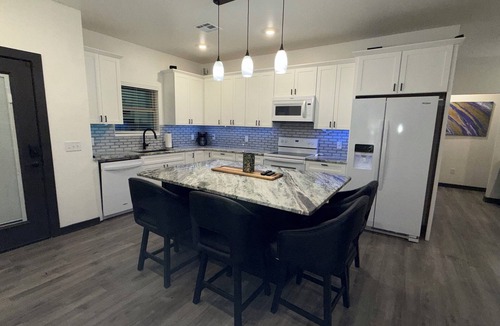 Porum House | “Haven” New 4 Bed 3.5 Bath w2 boat slips - Duchess Creek Estates - Porum Landing