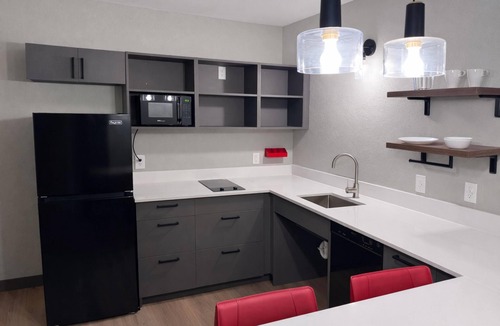 Miamisburg Hotel | Hawthorn Extended Stay by Wyndham Miamisburg Dayton South