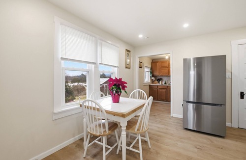 Wardensville House | Heishman Historic Hillside Home 4 Bedroom Home