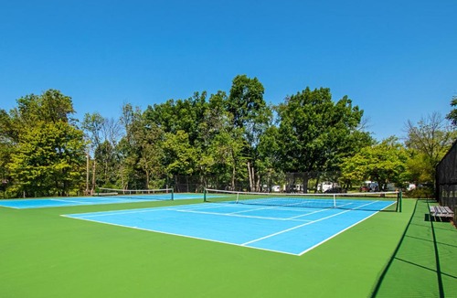 Lebanon Resort | Hershey Camping Resort Park Model 4